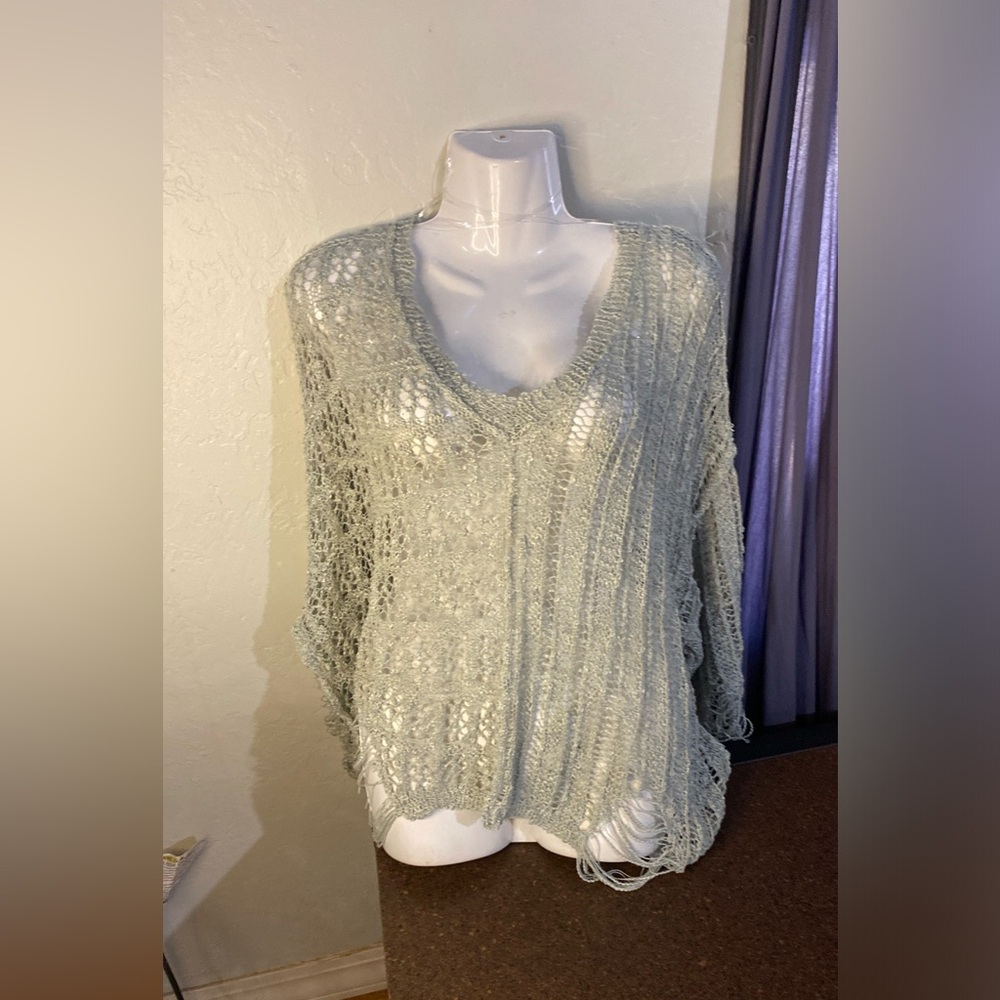 SALE REDUCED POL Crochet fringe distressed beach sweater POP OVER Open Weave Top - Picture 6 of 12